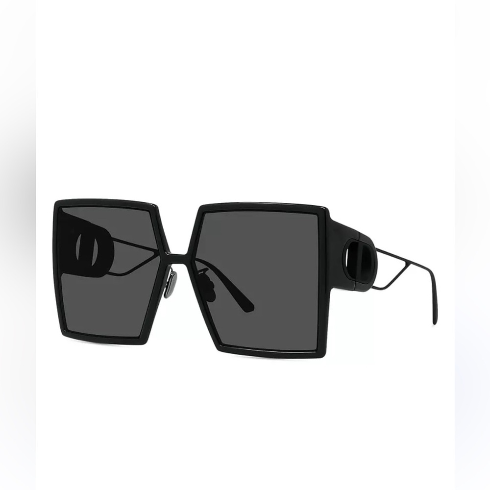 Dior Montaigne sunglasses